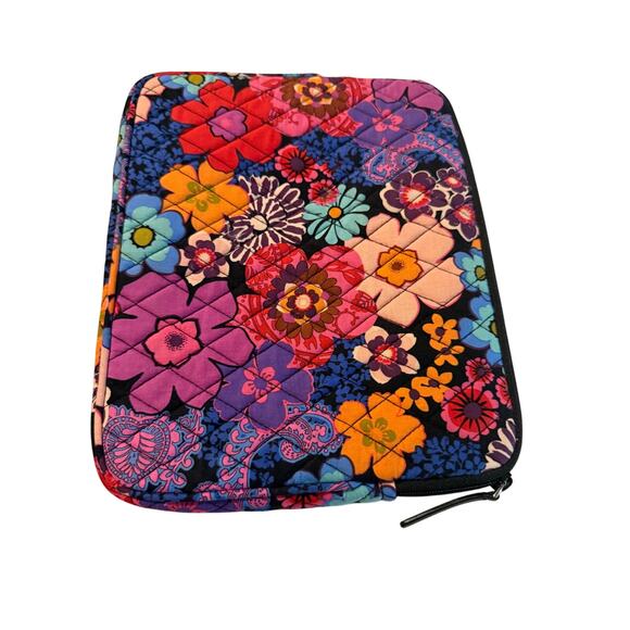 Vera Bradley Other - Vera Bradley Quilted Zip Around Floral Fiesta Tablet/Laptop Sleeve 14x10